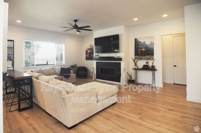 Building Photo - 1238 S Bighorn Ln