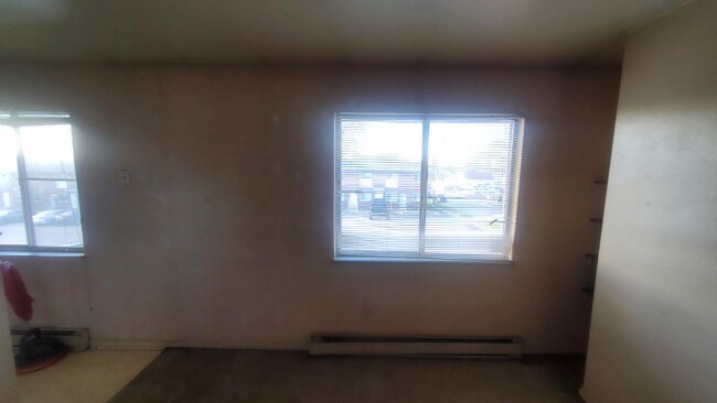 Foto del edificio - 712 Cedar Dr