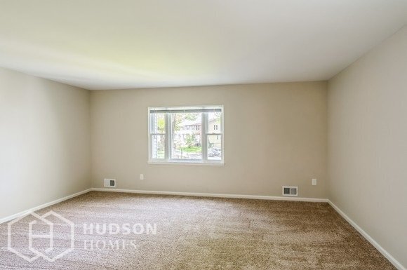 Building Photo - 146 Daimler Dr
