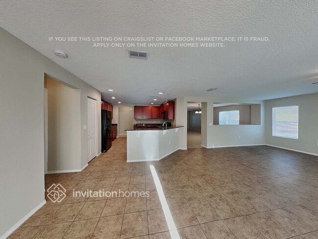 Building Photo - 240 Star Shell Dr