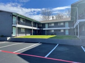 Building Photo - 1209 Vance St