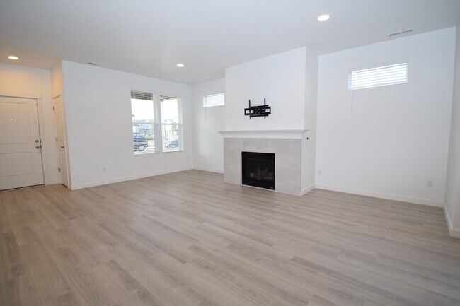 Foto del edificio - 1400 S 29th Blvd