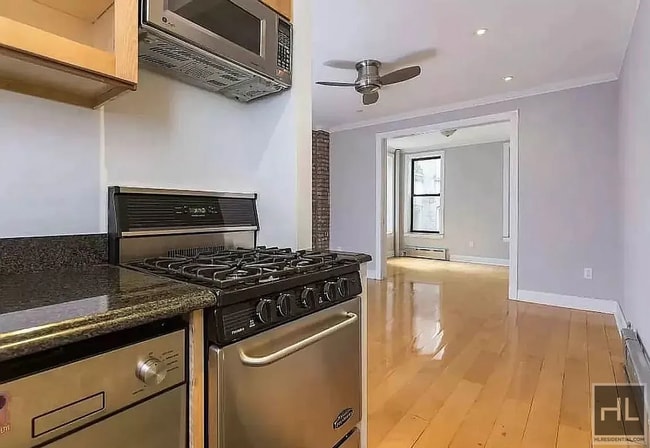 Building Photo - Bedford Street