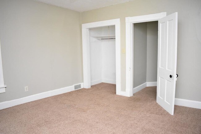 Large and spacious bedrooms - 1802 12th St