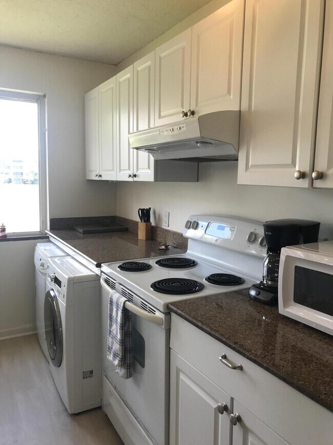 Foto del edificio - 353 S US Hwy 1