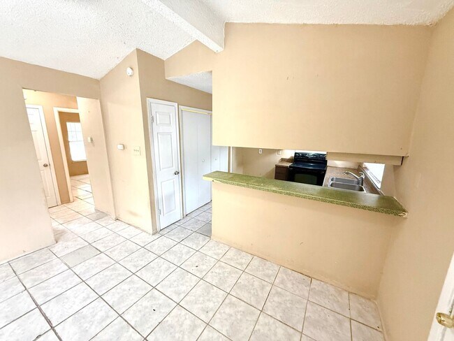 Foto del edificio - AVAILABLE NOW! 2 Bedroom / 1 Bath Home In ...