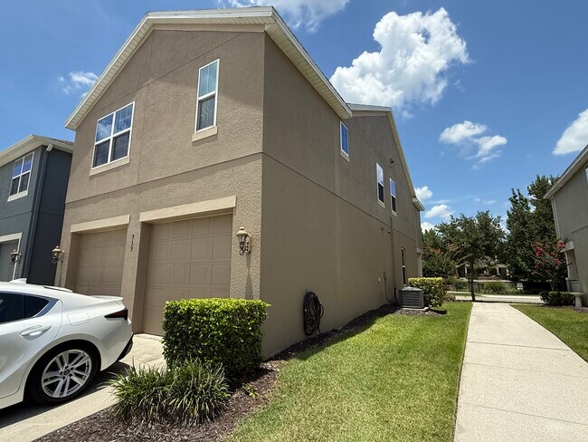 Foto del edificio - 939 Ginnie Way