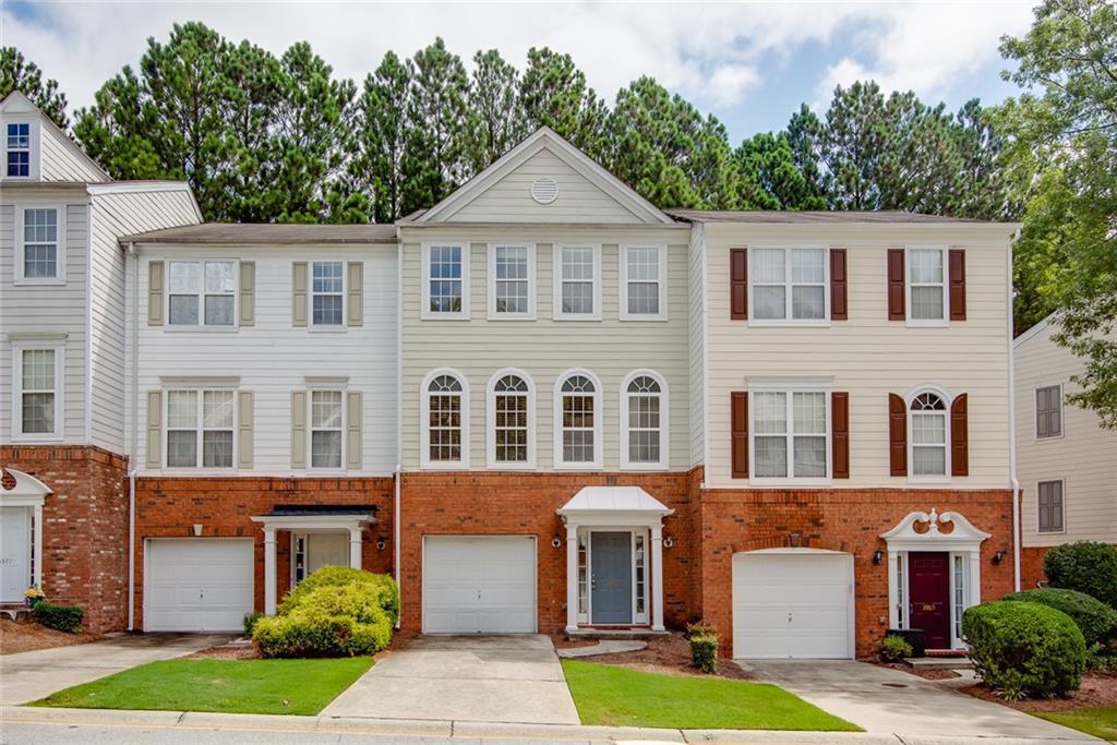 Foto principal - 3967 Howell Park Rd