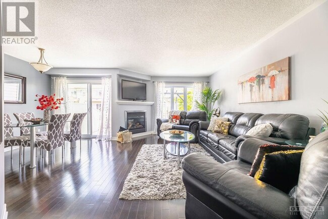 Building Photo - 214 Montmorency Way