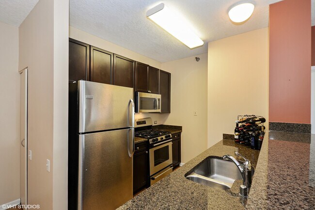 Foto del edificio - 600N N Kingsbury St