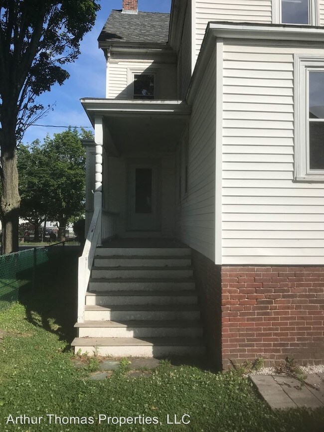 Foto del edificio - 918-922 State Street