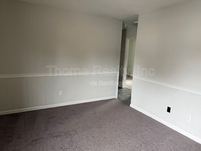 Foto del edificio - 1143 Williford St