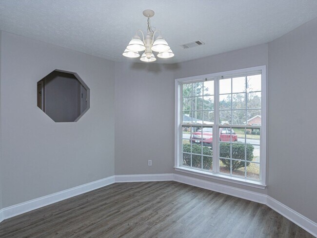 Foto del edificio - East Columbus