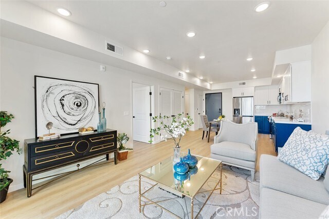 Foto del edificio - 4064 Live Oak Ave