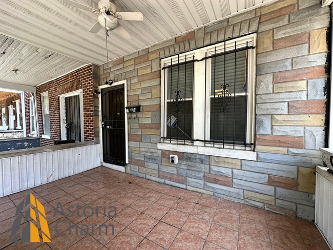 Building Photo - Live in Comfort: Spacious 3 Bedroom 2 Bath...