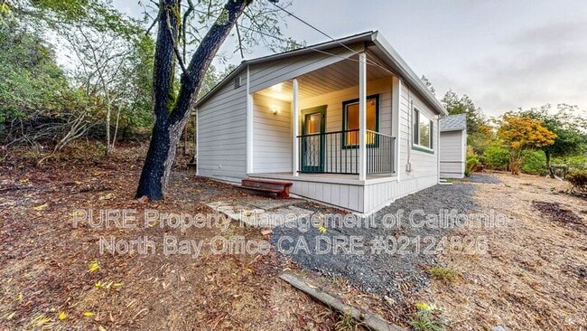 Foto del edificio - 3221 Acreage Ln