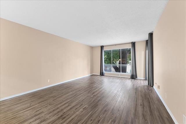Foto del edificio - 4859 Cedar Springs Rd