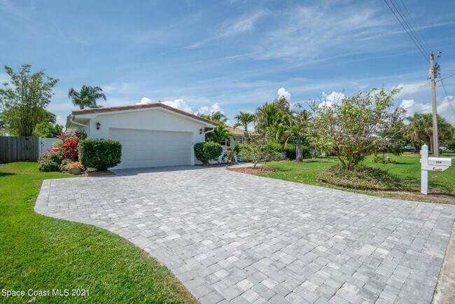 Foto del edificio - 319 Dorset Dr
