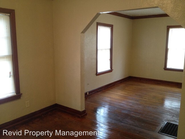 Building Photo - 3 br, 1 bath House - 3559 Vernon Avenue