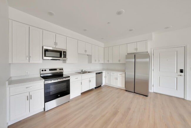 Building Photo - 2076 Millennium Wy