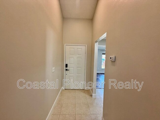 Foto del edificio - 8725 Huntfield St