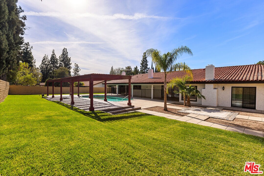 Foto principal - 9724 Bothwell Rd