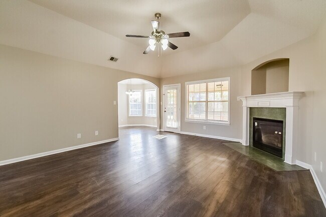 Foto del edificio - 7843 Plantation Ridge Cove