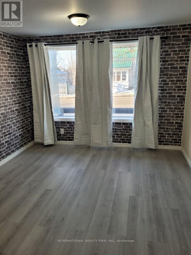 1 Anne St, Erin, ON N0B 2T0 House for Rent in Erin, ON