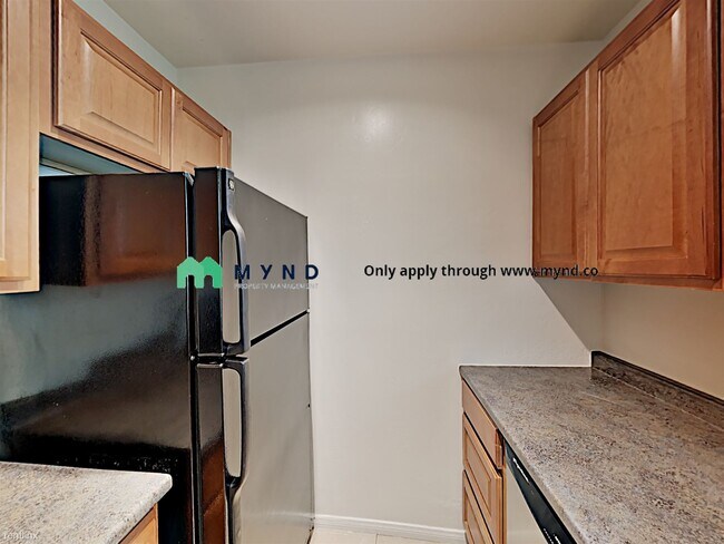 Foto del edificio - 1 br, 1 bath  - 4944 Coronado Ave