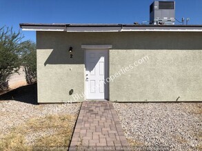 Building Photo - 55 E Mohave Rd