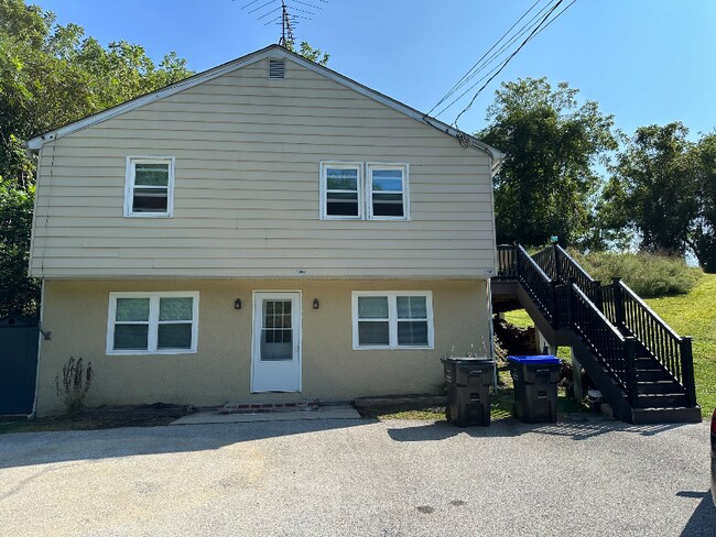 Foto del edificio - 1566 Embreeville Rd