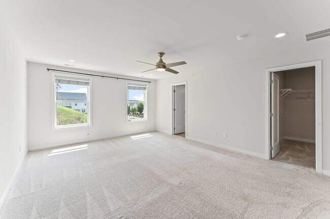 Building Photo - 178 Kennedy Dr