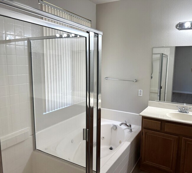 Foto del edificio - 29121 Shadow Hills St