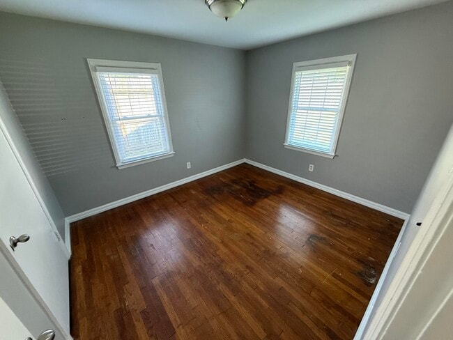 Building Photo - 2023 Clays Mill Rd