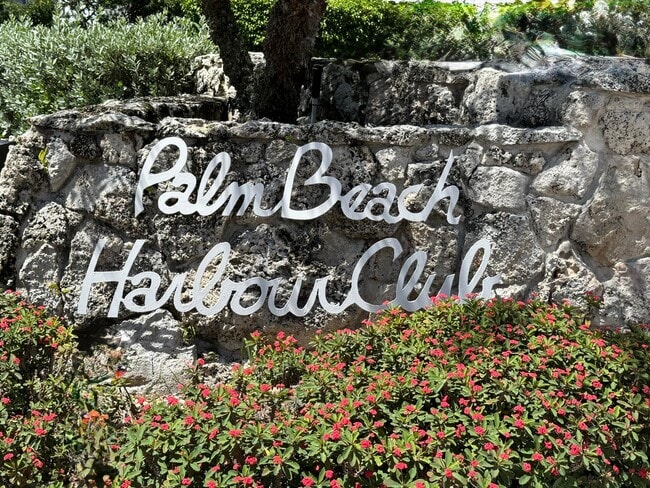 Foto del edificio - 3545 S Ocean Blvd