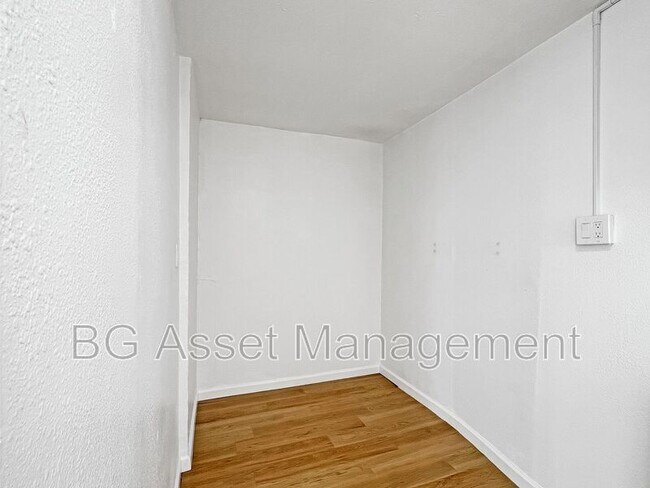 Building Photo - 1853 Fred Jackson Way