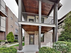 Building Photo - 1224 Hillwood Private Cove