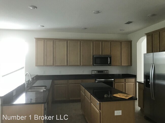 Foto del edificio - 5 br, 3.5 bath House - 1540 Stone Arrow Ct