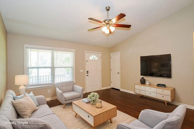 Foto del edificio - 408 Dellwood Dr