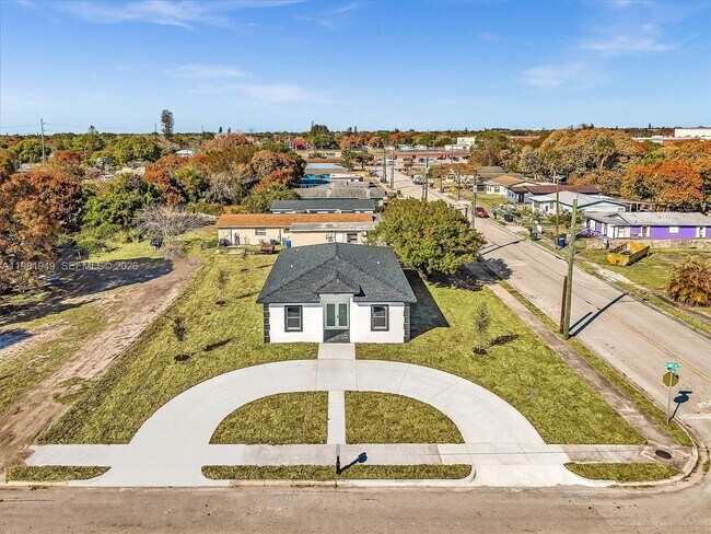 Foto del edificio - 803 N 20th St