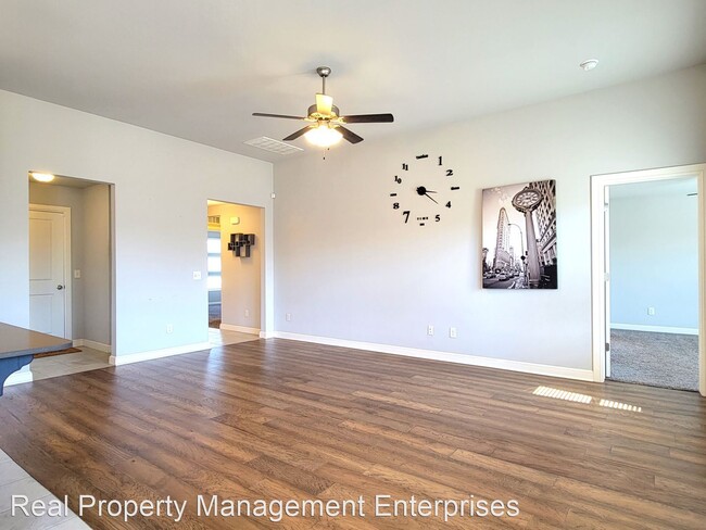 Building Photo - 3 br, 2 bath House - 18641 Cantar Ave