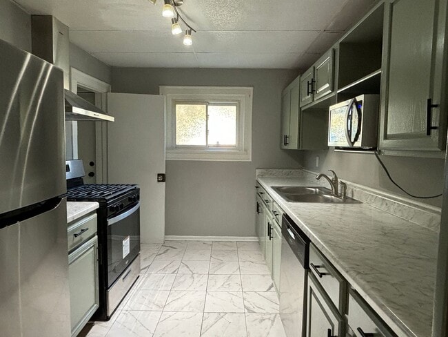 Photo - 4225-27 North College Avenue Apartment