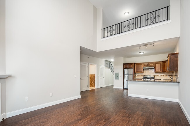 Building Photo - 6111 FILLMORE Pl