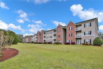 Building Photo - 625 Marshtree Ln