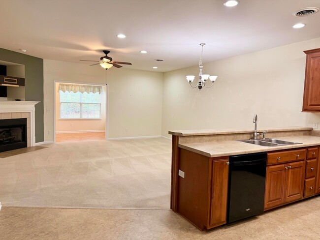 Building Photo - 5644 Mountain Oaks Ln