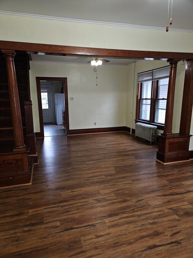 Living room entrance - 257 E 5th St