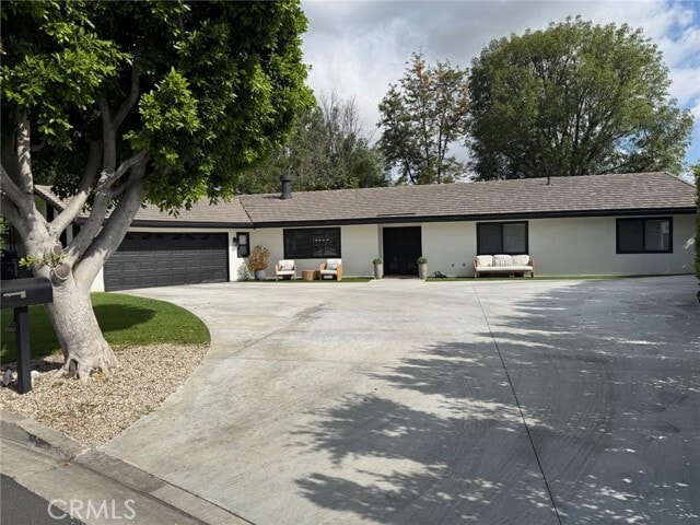 Building Photo - 1530 Robin Way