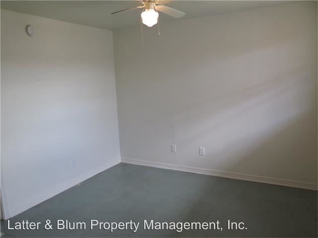 Building Photo - 3909 Tchoupitoulas St