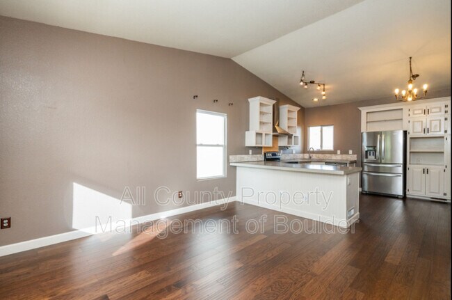 Foto del edificio - 1204 Trout Creek Cir