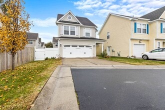 Building Photo - 5301 Chalet Pl